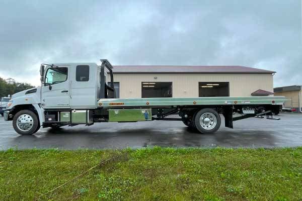 2025 HINO L6 EXT CAB 4X2 JERR-DAN CARRIER 22NGAF6T-W-LP