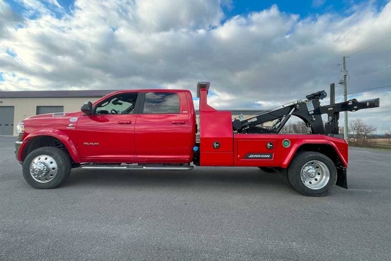 2022 RAM 5500 SLT CREW CAB 4X4 JERR-DAN WRECKER MPL-40
