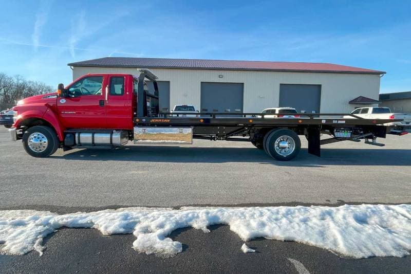 2024 FORD F650 SUPER CAB 4X2 JERR-DAN CARRIER 22SRR6T-W-LP
