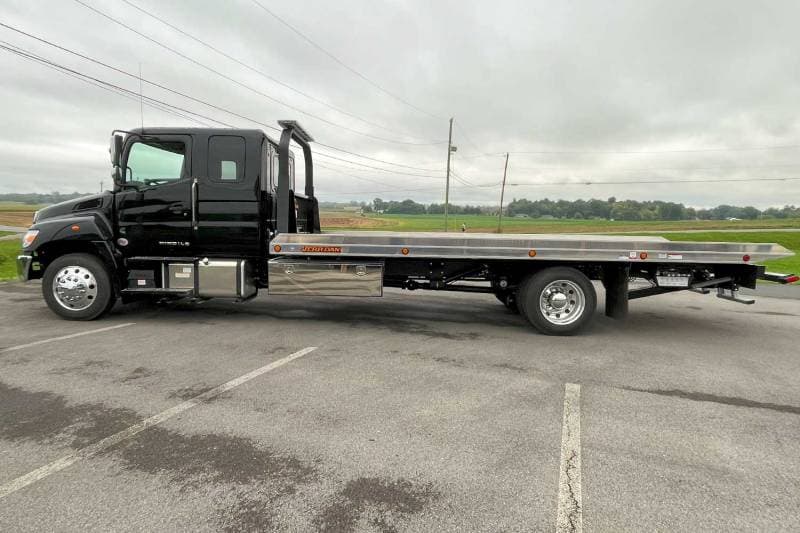 2025 HINO L6 EXT CAB 4X2 JERR-DAN CARRIER 22NGAF6T-W-LP