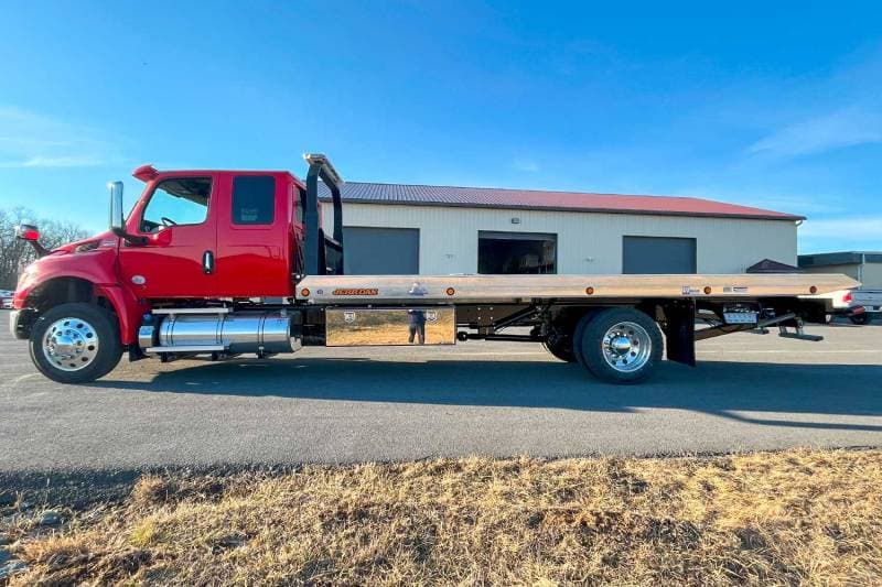 2025 INTERNATIONAL MV 607 EXT CAB 4X2 JERR-DAN CARRIER 22NGAF6T-W-LP